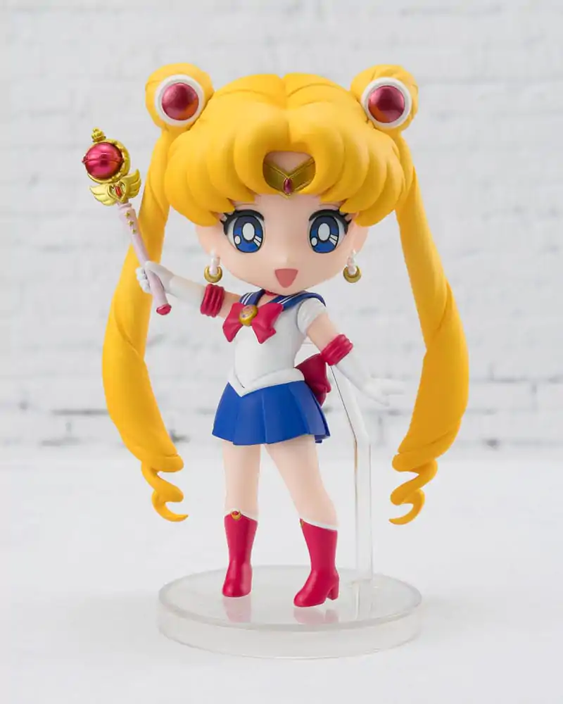 Figurină de acțiune Pretty Guardian Sailor Moon R Figuarts mini Sailor Moon Crystal Star Compact Edition 9 cm poza produsului