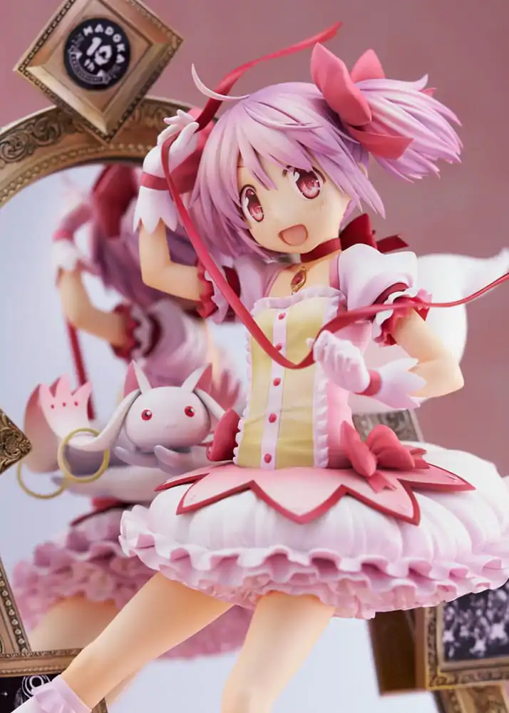 Puella Magi Madoka Magica Statuie 1/7 Madoka Kaname 10th Anniversary Ver. 25 cm poza produsului