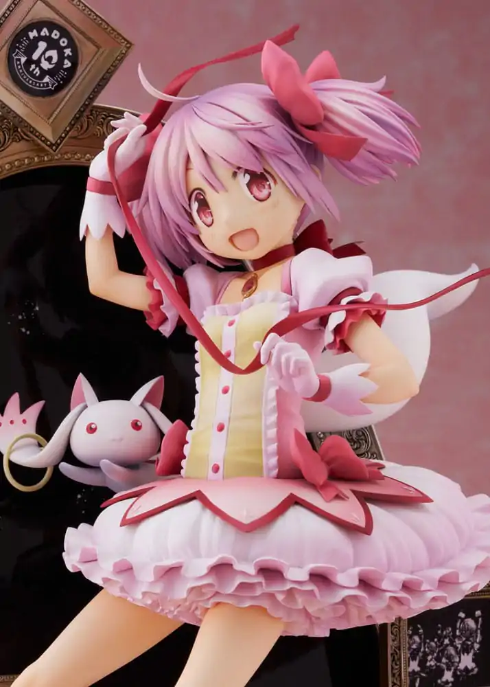 Puella Magi Madoka Magica Statuie 1/7 Madoka Kaname 10th Anniversary Ver. 25 cm poza produsului