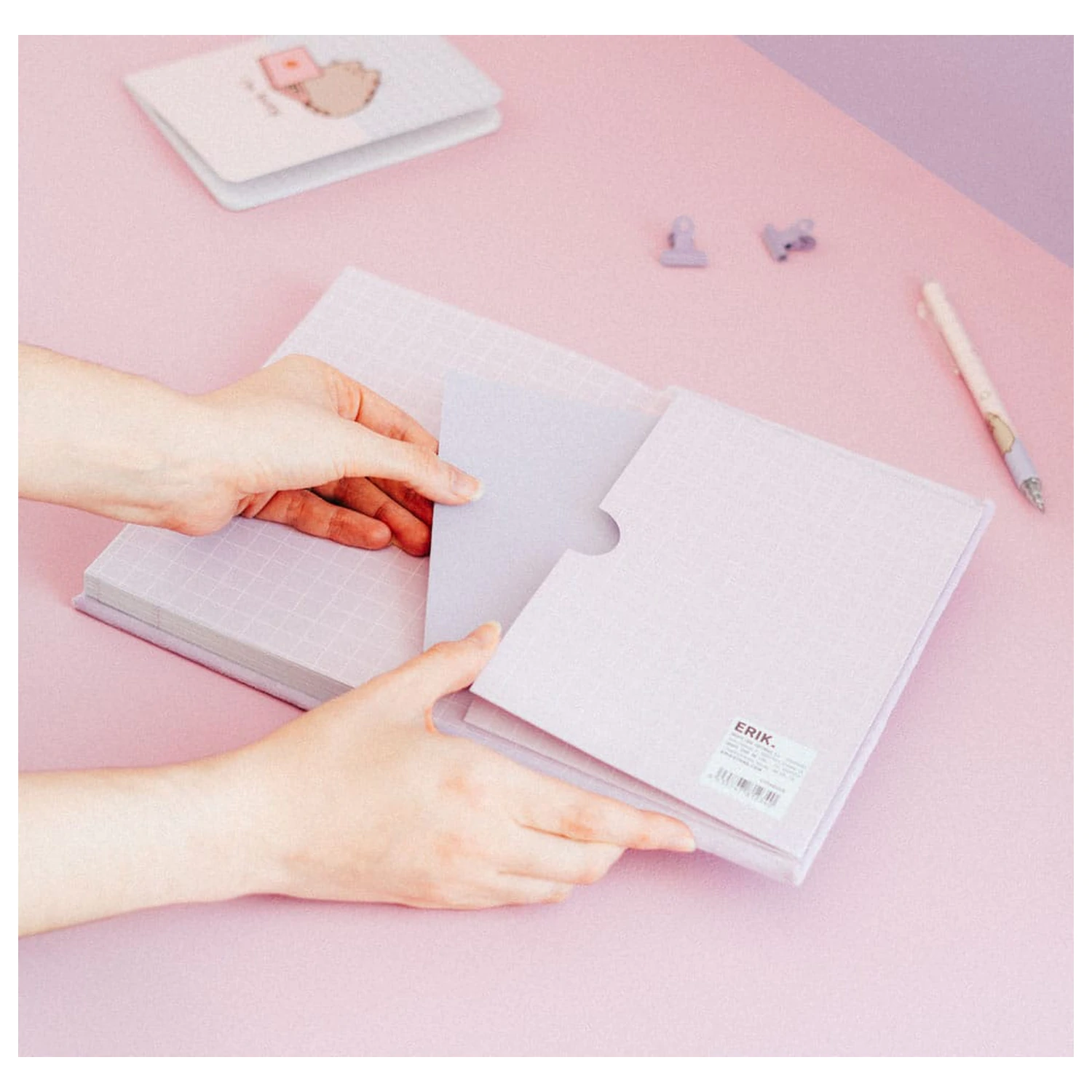Pusheen Moments A5 notebook premium plush notes poza produsului