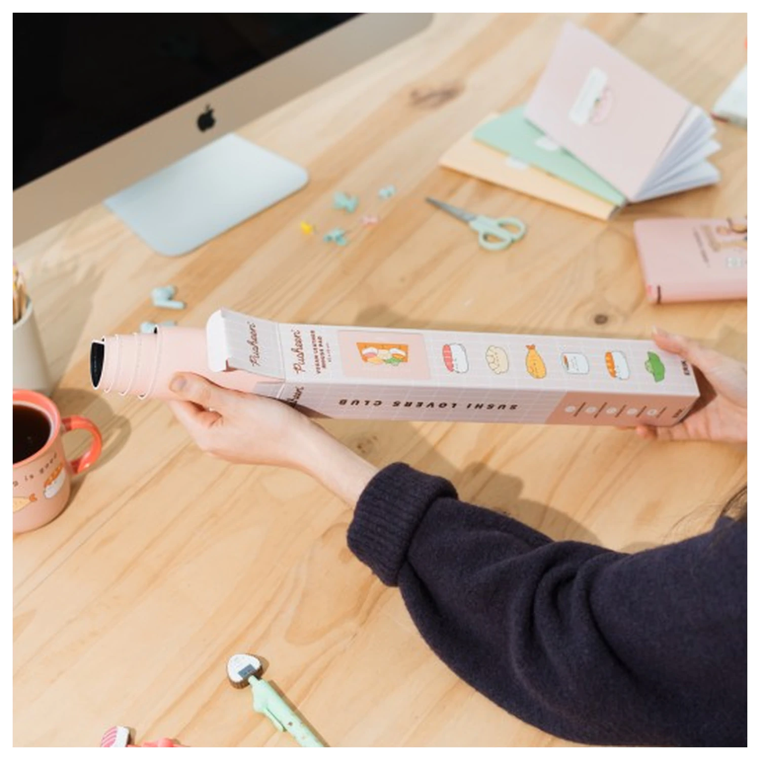 Pusheen Sushi Roll gaming desk mat poza produsului