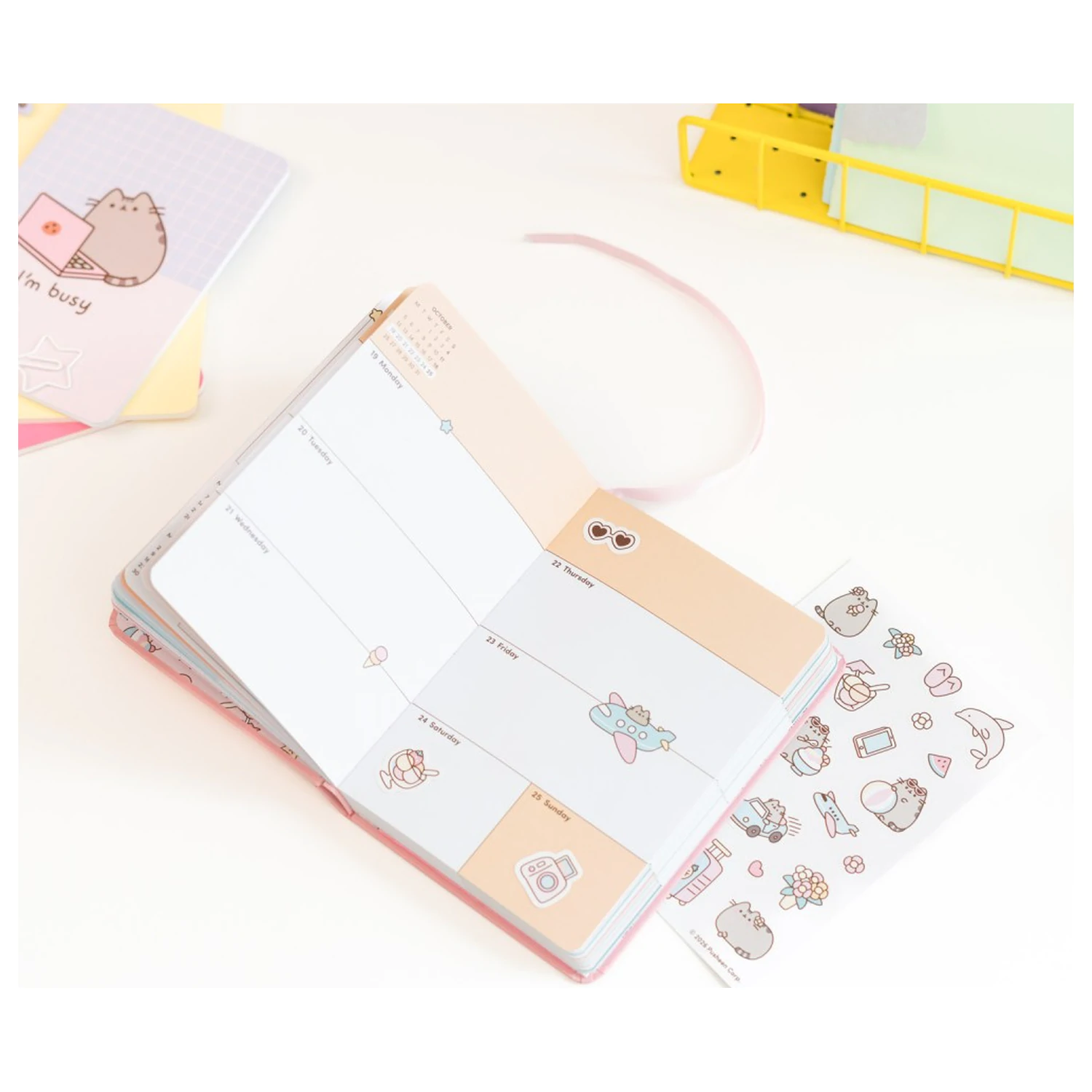 Pusheen Academic Planner Tropical Vacation 2026/27 A6 Versiune engleza poza produsului