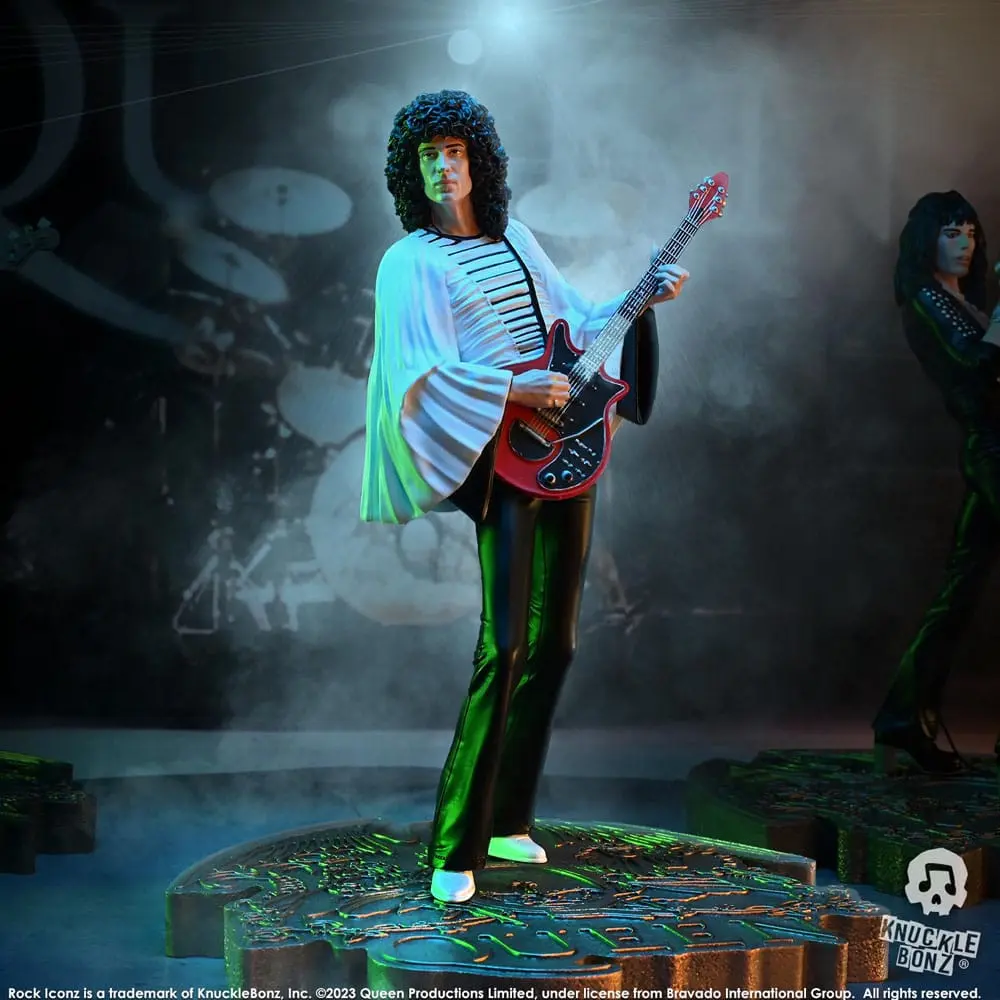 Statuie Queen Rock Iconz Brian May II (Sheer Heart Attack Era) 23 cm poza produsului