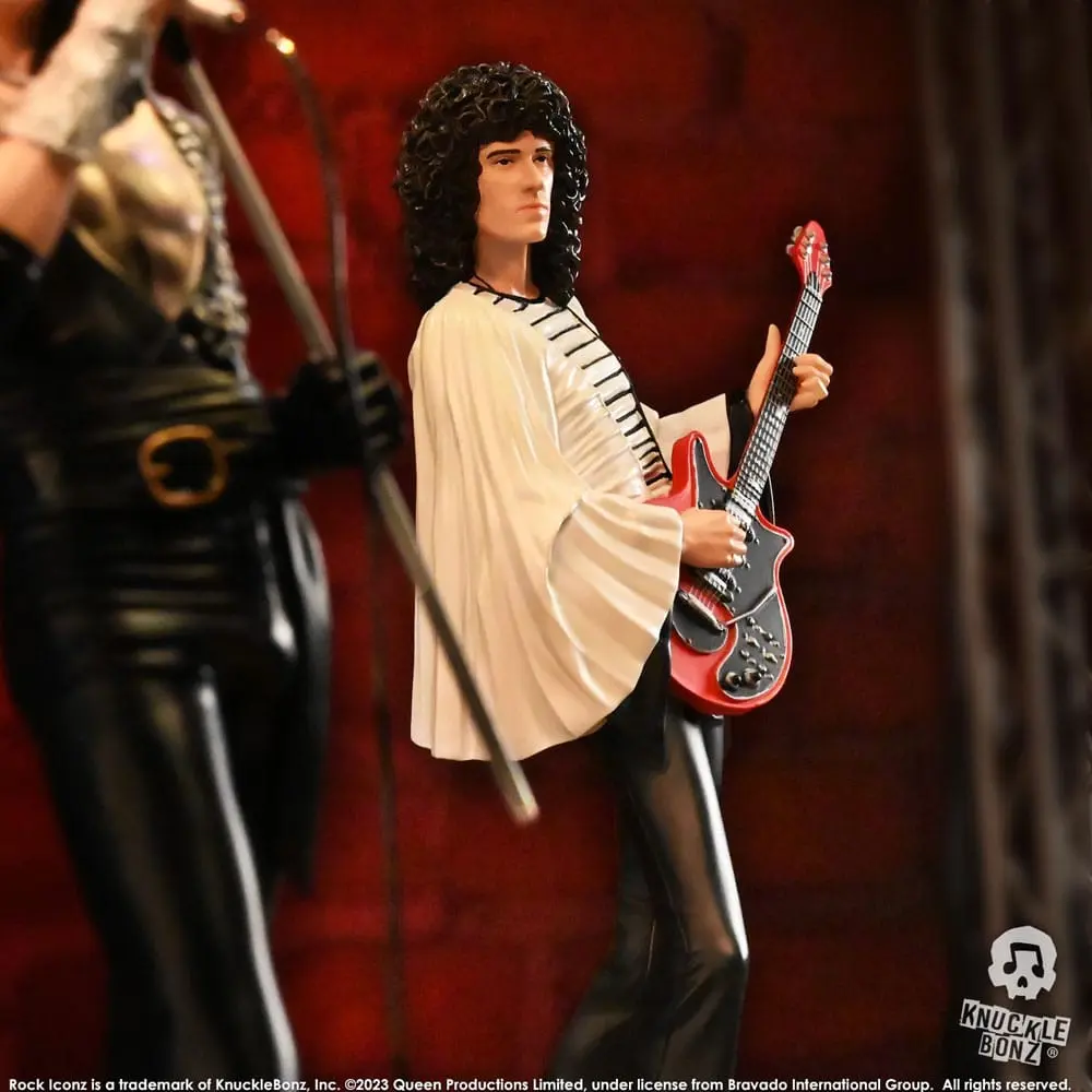 Statuie Queen Rock Iconz Brian May II (Sheer Heart Attack Era) 23 cm poza produsului