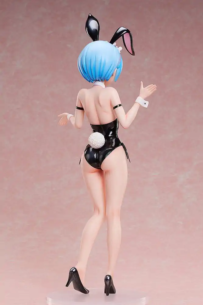 Re:ZERO -Starting Life in Another World- Statuie PVC 1/4 Rem: Iepuraș cu Piciorul Gol A 2-a Ver. 44 cm poza produsului