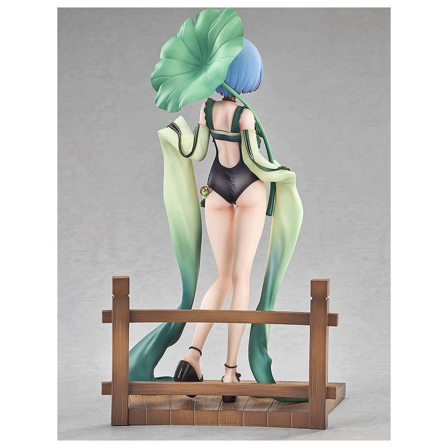 Re:ZERO -Starting Life in Another World- Statuie 1/7 Rem: Breather in the Garden Ver. 26 cm poza produsului