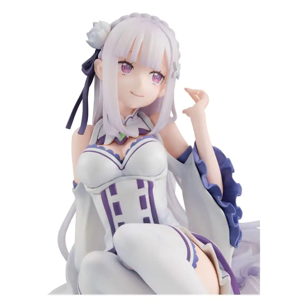 Re:ZERO Starting Life in Another World Melty Princess PVC Statueta Emilia Palm Size 9 cm poza produsului