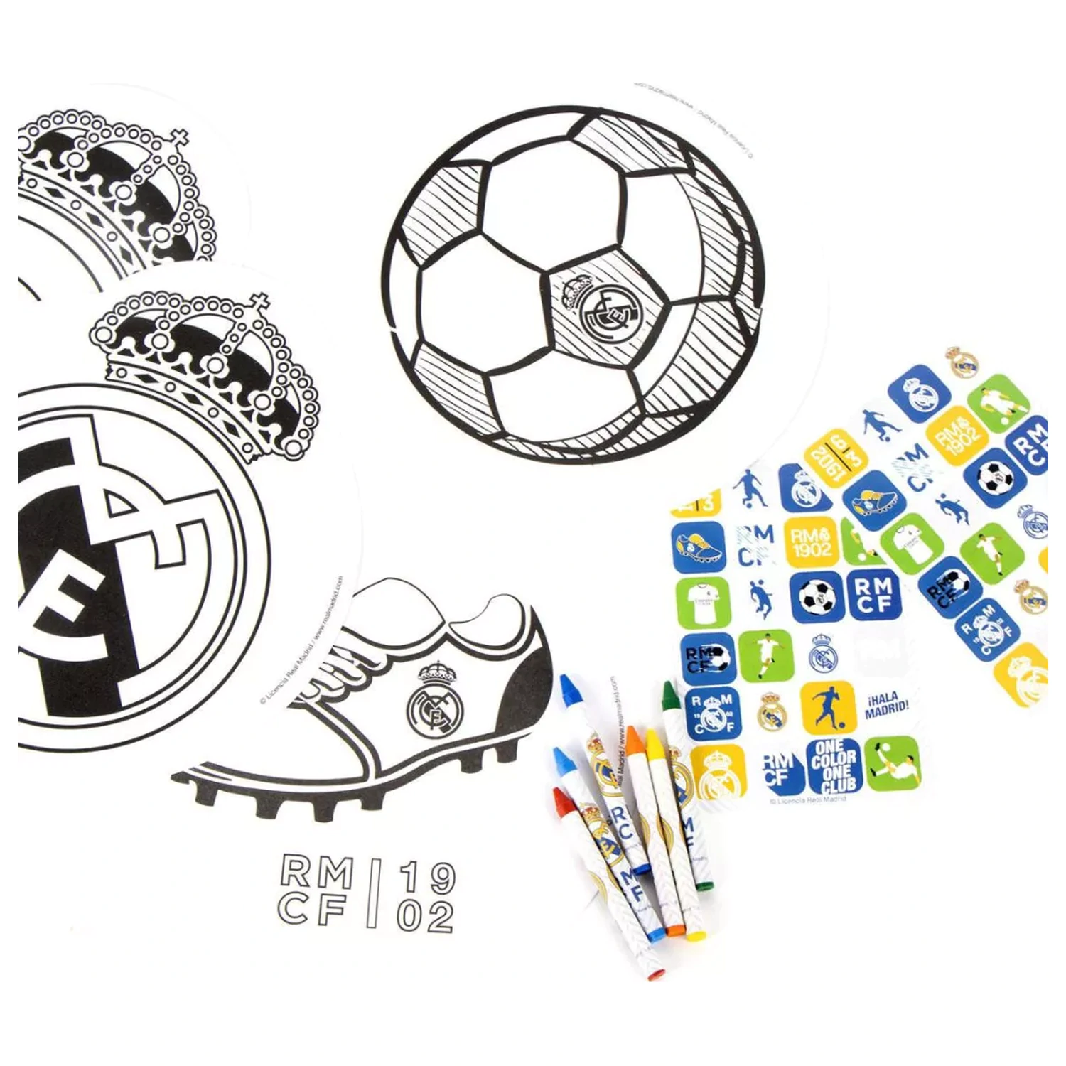 Real Madrid Crown Coloring and Activity Set (Set de colorat si activitati) poza produsului