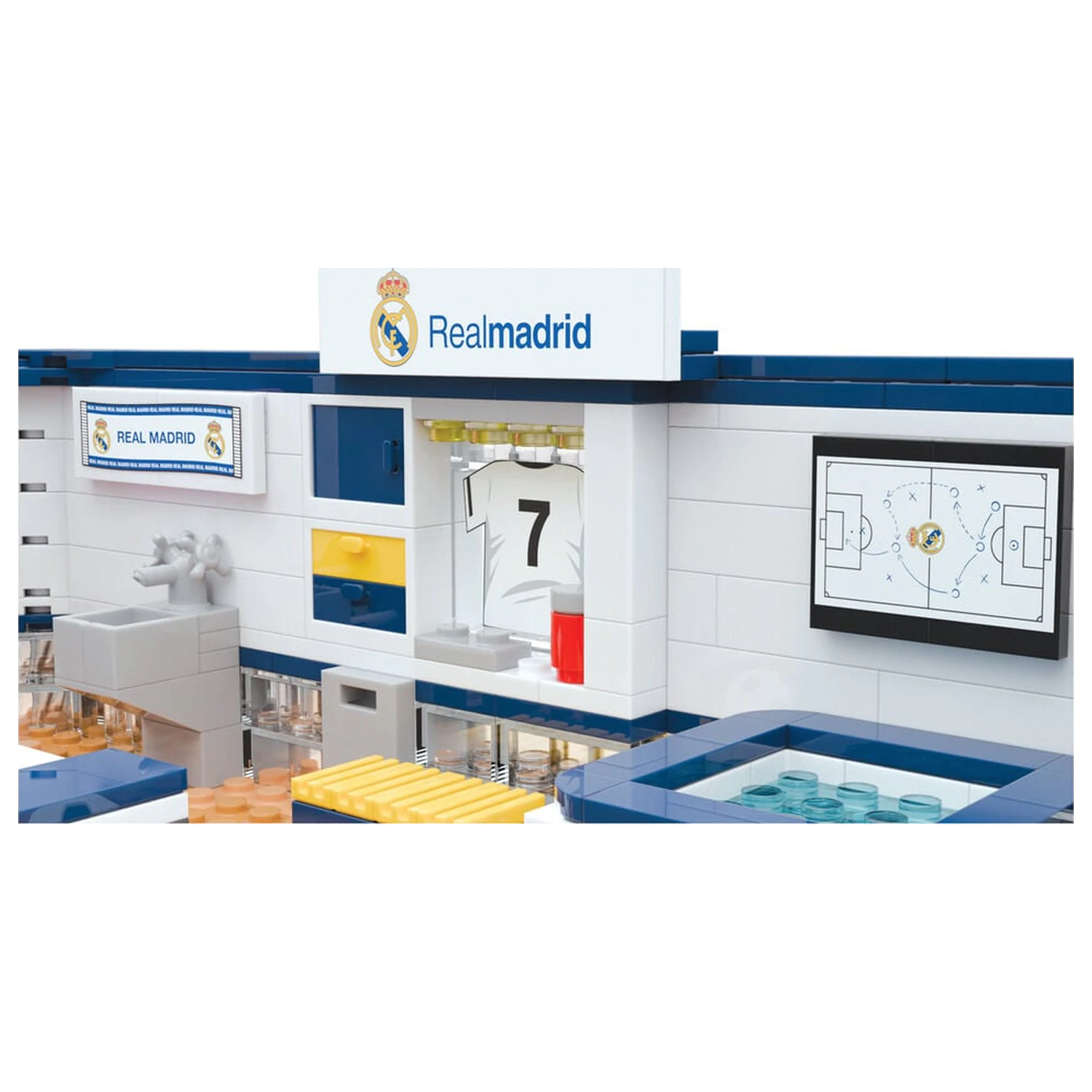 Set vestiar Real Madrid cu figurina 439 de piese poza produsului