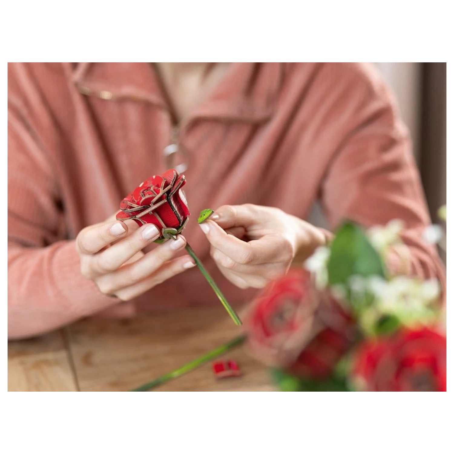 Revell Flowers Flowers din Lemn Vis de Trandafiri 22 cm poza produsului