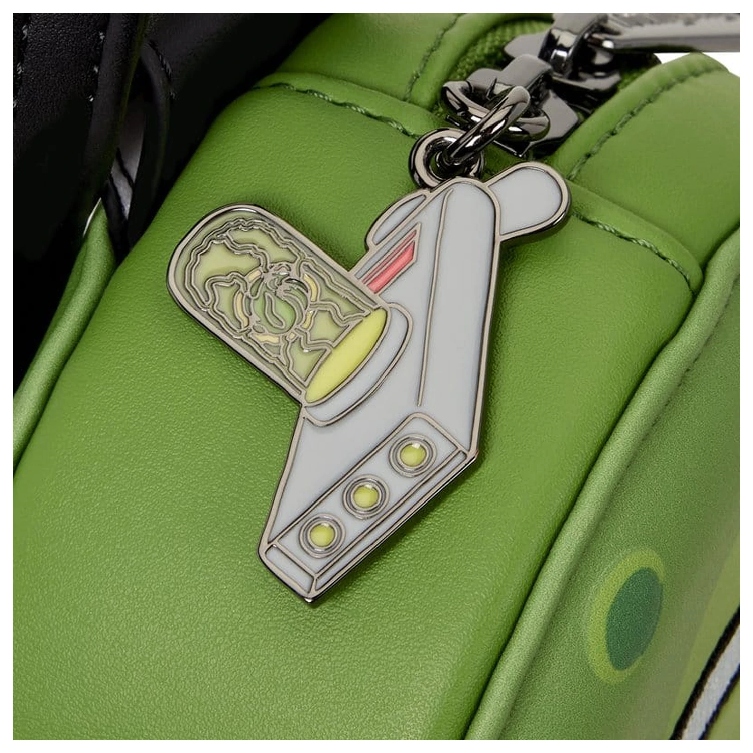 Rick and Morty by Loungefly Geanta Sling Pickle Rick poza produsului