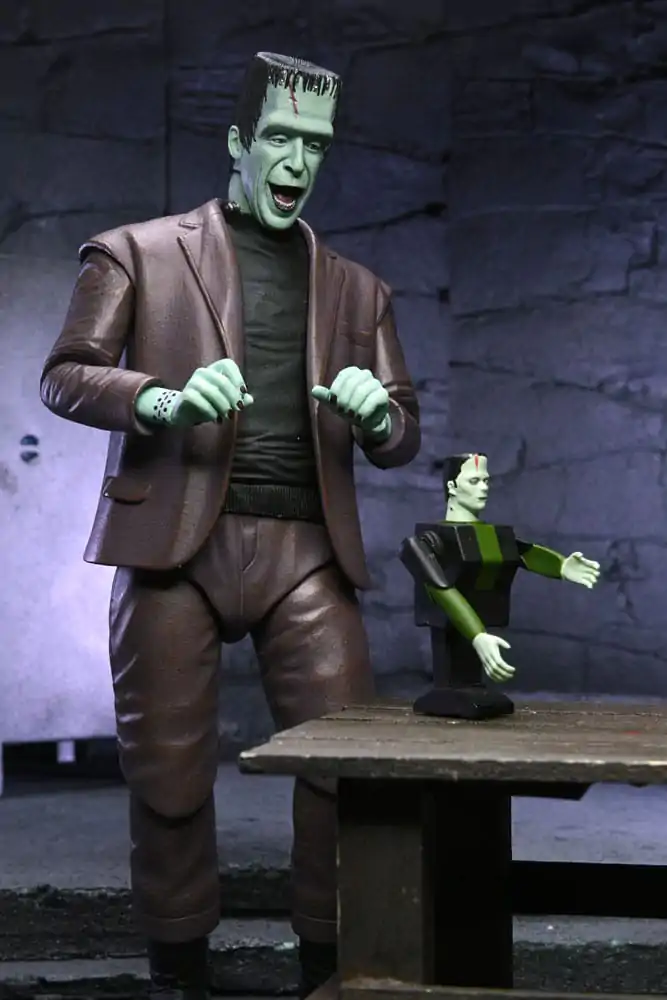 Rob Zombie's The Munsters Figurina articulata Ultimate Herman Munster 18 cm poza produsului