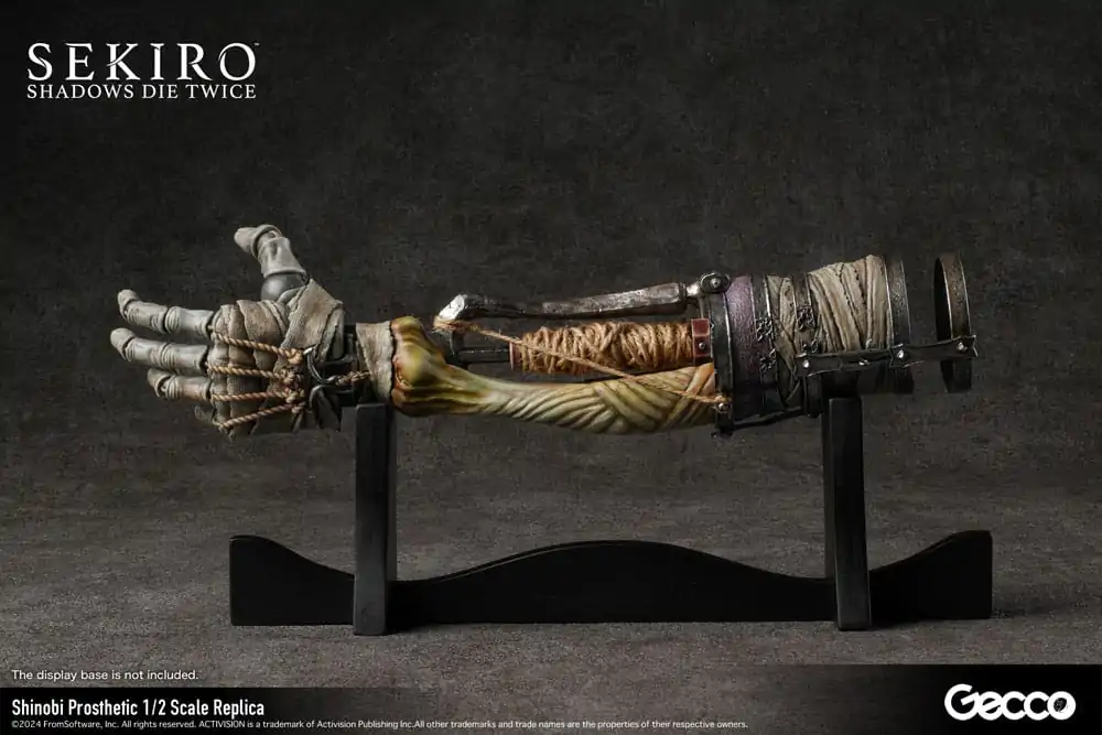 Sekiro: Shadows Die Twice Replica 1/2 Proteză Shinobi 32 cm poza produsului