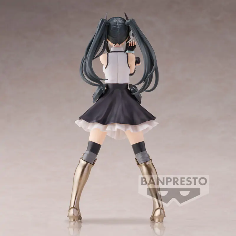 Figurină Shy Lady Black 17cm poza produsului