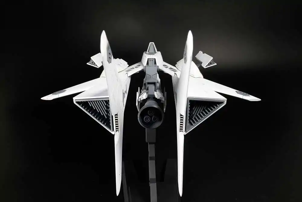 Silpheed Kit din plastic 1/100 SA-77 Lancer tip convertibil 26 cm (re-run) poza produsului