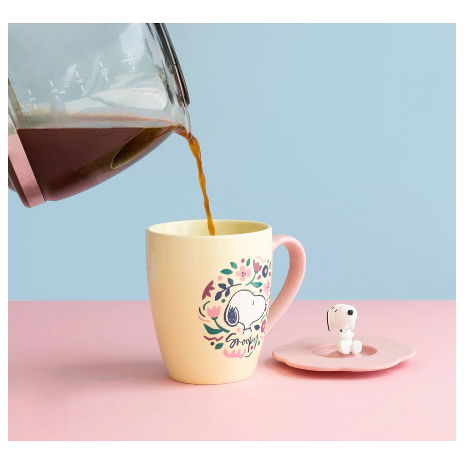 Cana premium Snoopy cu capac poza produsului