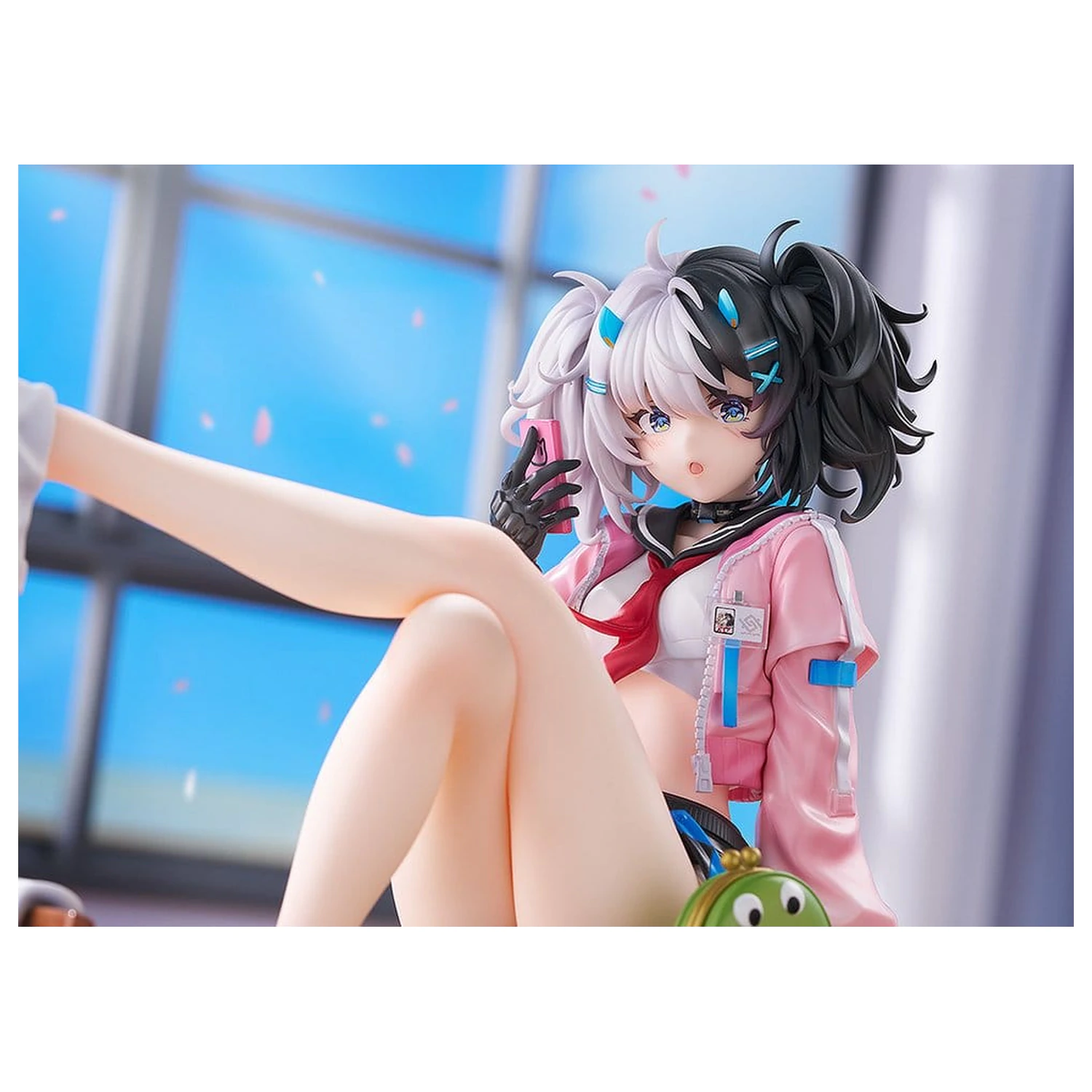 Snowbreak: Containment Zone figurina PVC 1/7 Eatchel - The Cub [Overdue Radiance] 23 cm poza produsului
