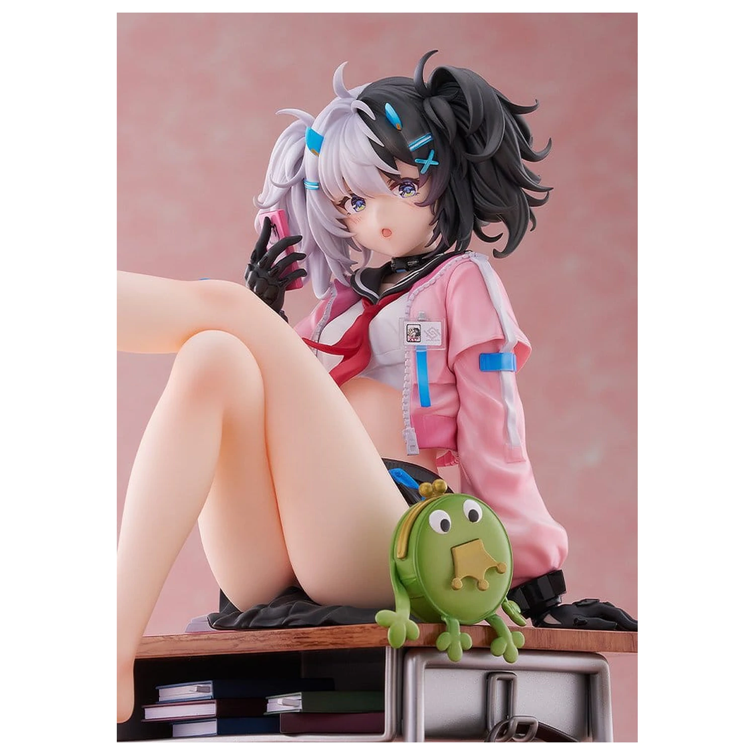 Snowbreak: Containment Zone figurina PVC 1/7 Eatchel - The Cub [Overdue Radiance] 23 cm poza produsului