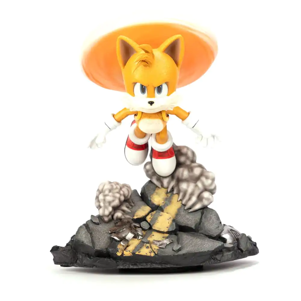 Sonic the Hedgehog 2 Statuie Tails Standoff 32 cm poza produsului