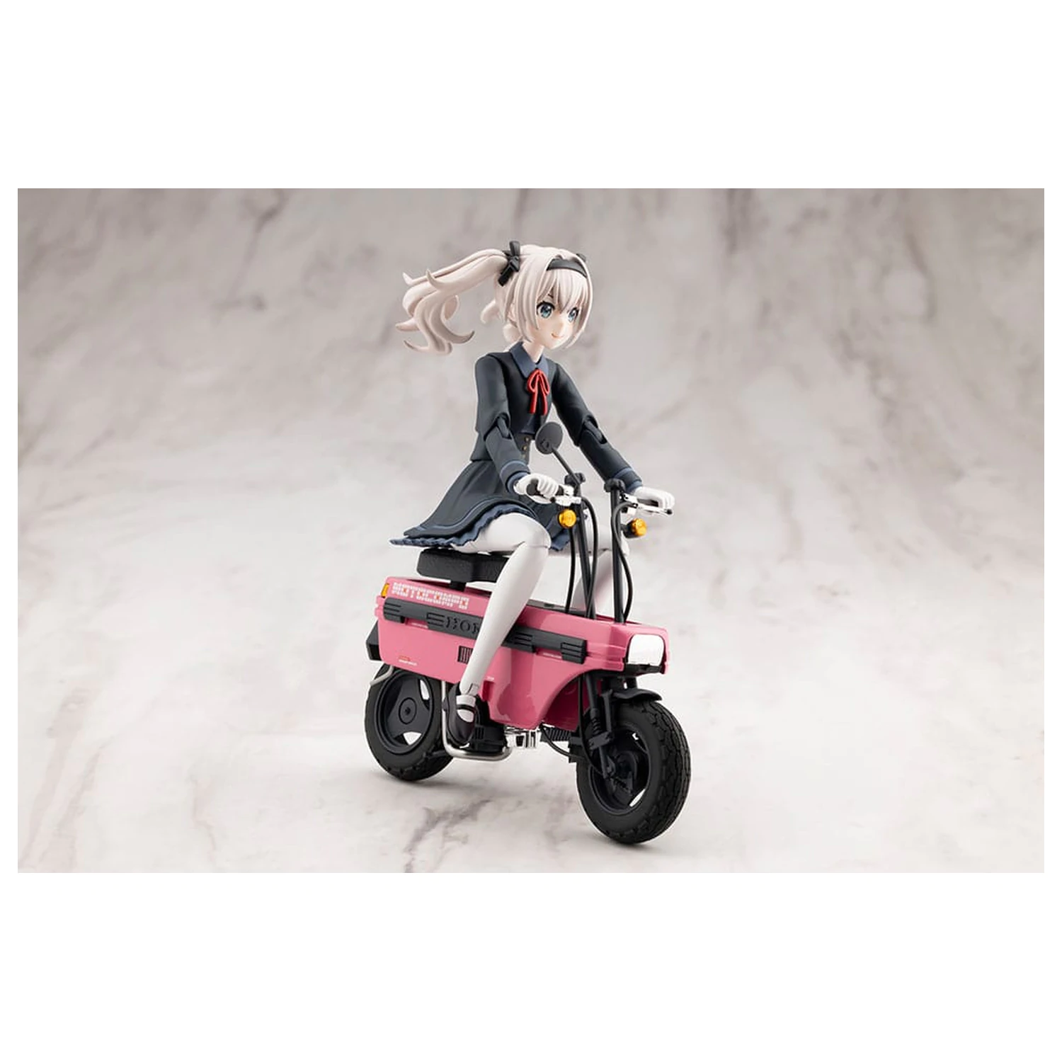 Kit model de plastic Sousai Shojo Teien 1/10 Emma Koishikawa Nocturne cu Honda AB12 Motocompo 14 cm poza produsului