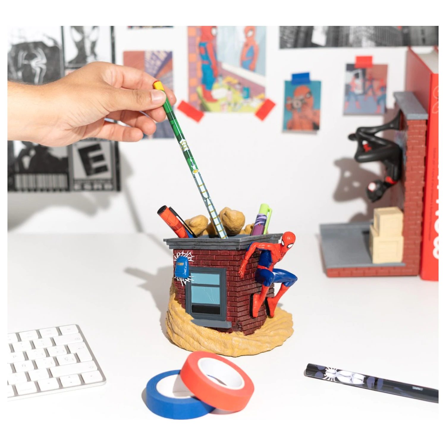 Marvel Spiderman suporturi pentru creioane + creioane poza produsului