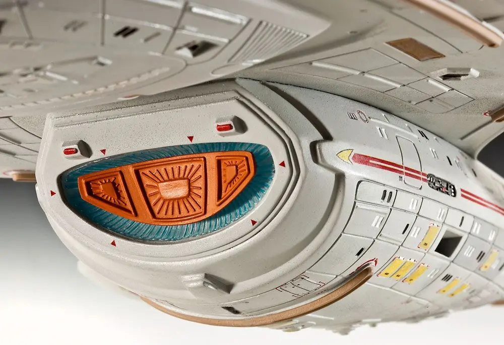 Star Trek Model Kit 1/670 U.S.S. Voyager 51 centimetri poza produsului