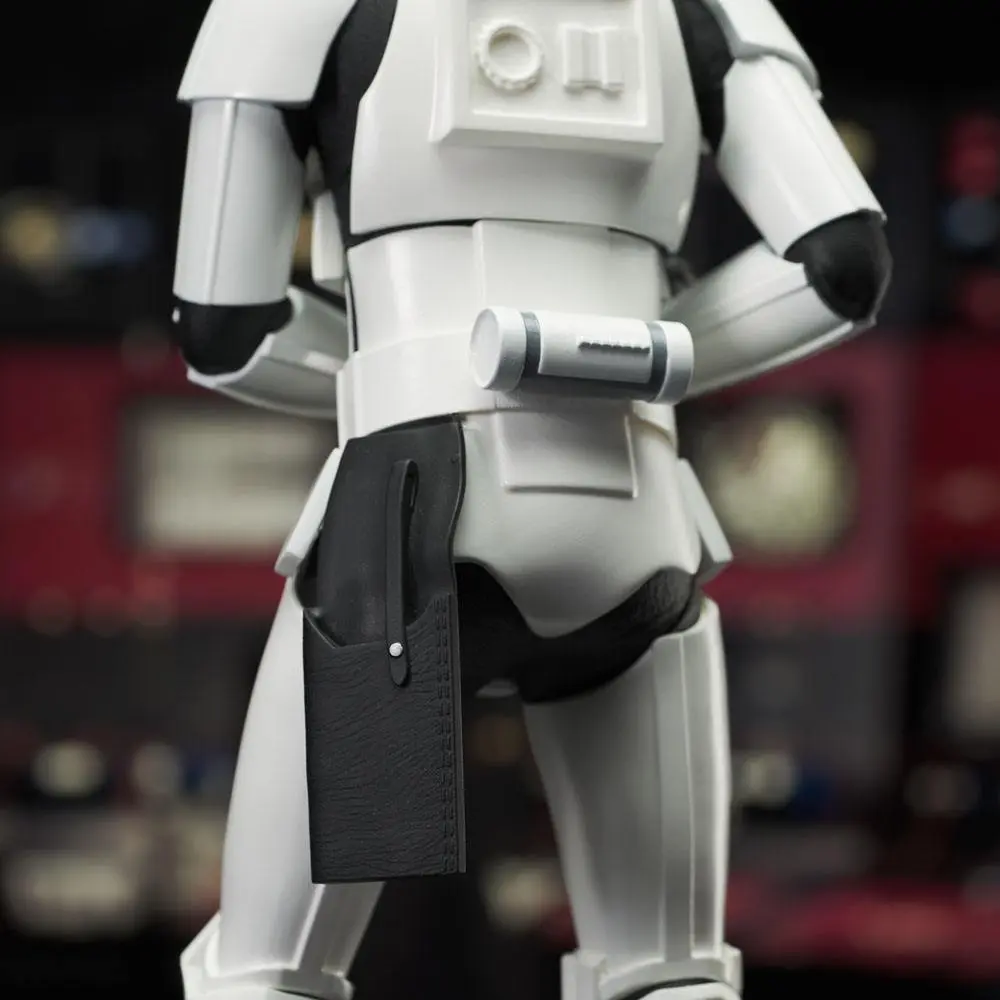Star Wars Episode IV Milestones Statuie 1/6 Han Solo (Stormtrooper Disguise) 40th Anniversary Exclusive 30 cm poza produsului