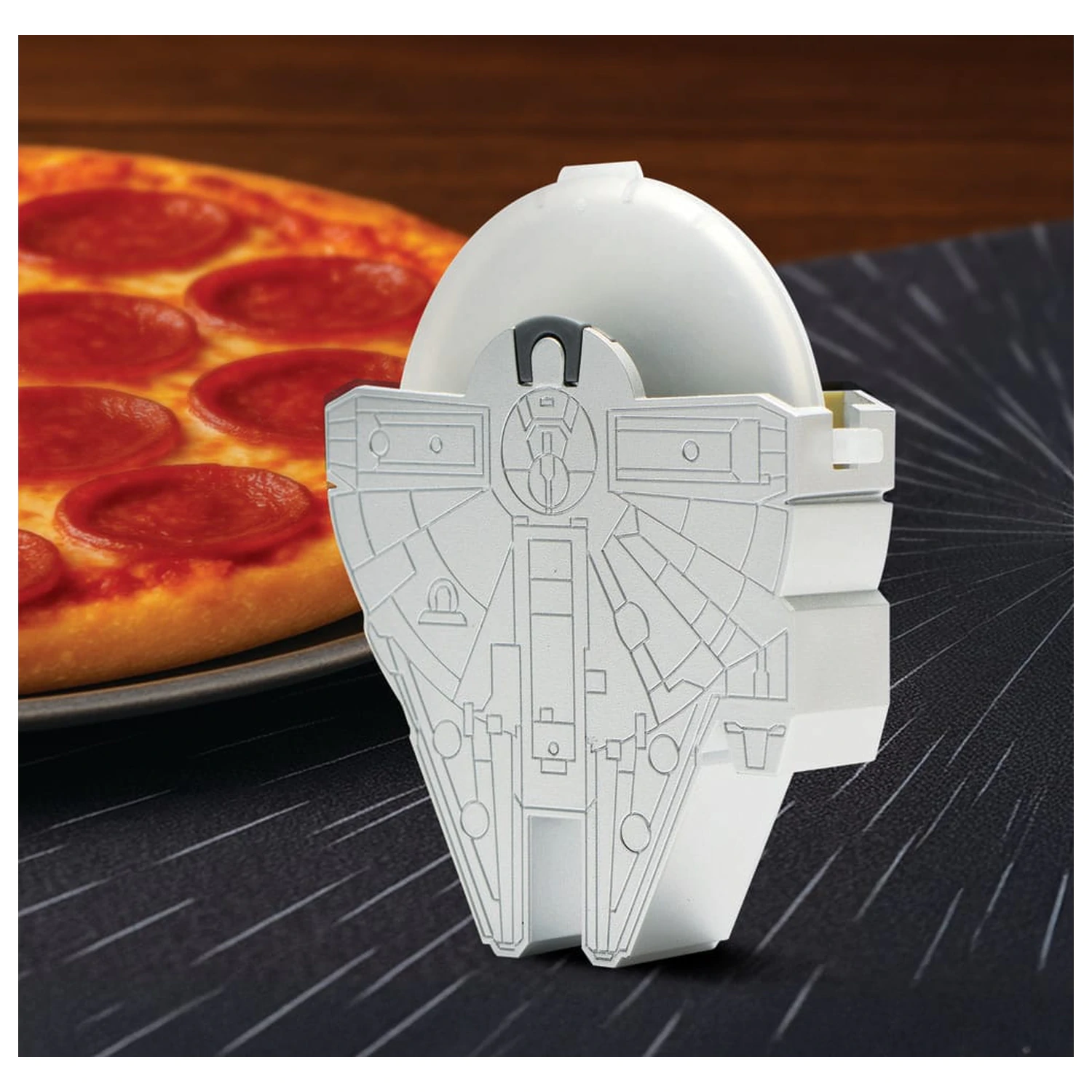 Star Wars Pizza Cutter Millennium Falcon poza produsului