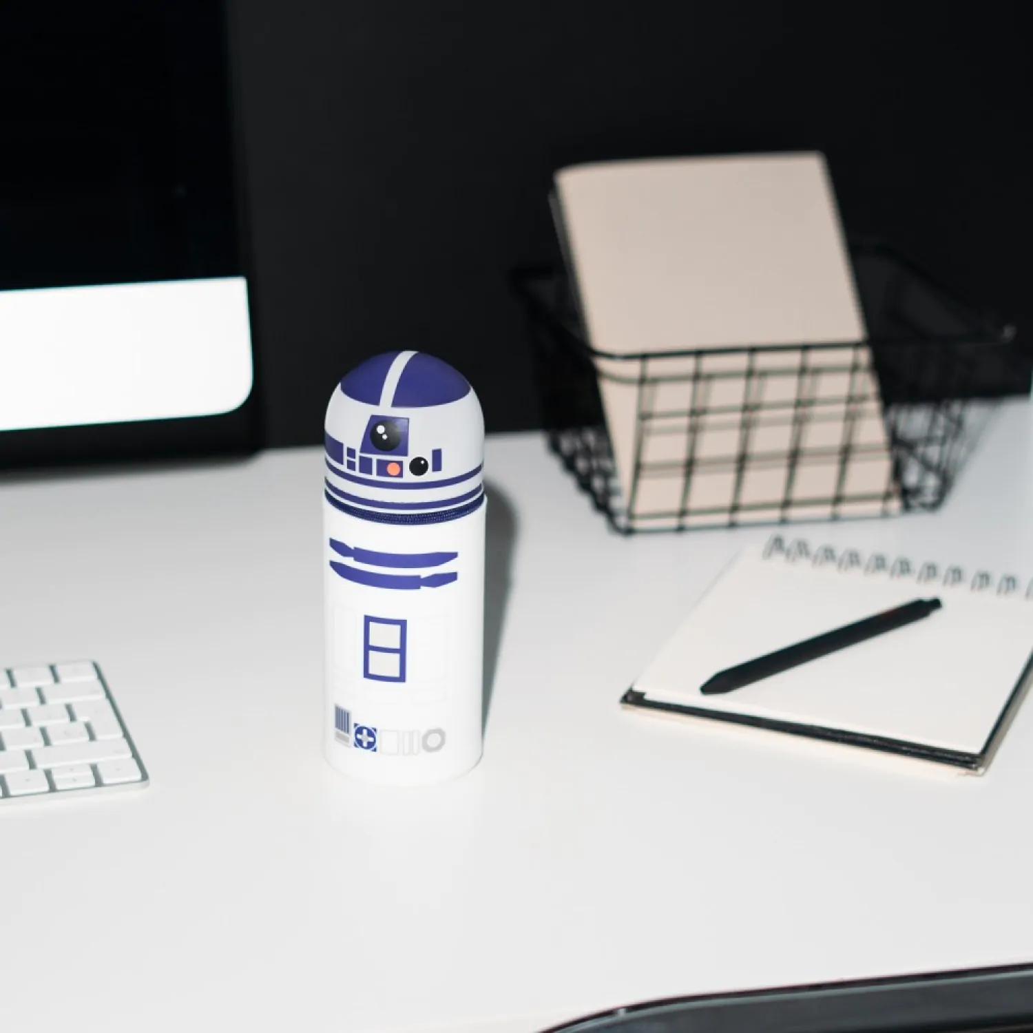 Star Wars R2-D2 3D penar poza produsului