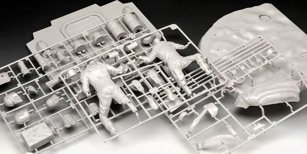 Star Wars: The Mandalorian Model Kit Din Djarin - The Bounty Hunter - Set de construit model poza produsului