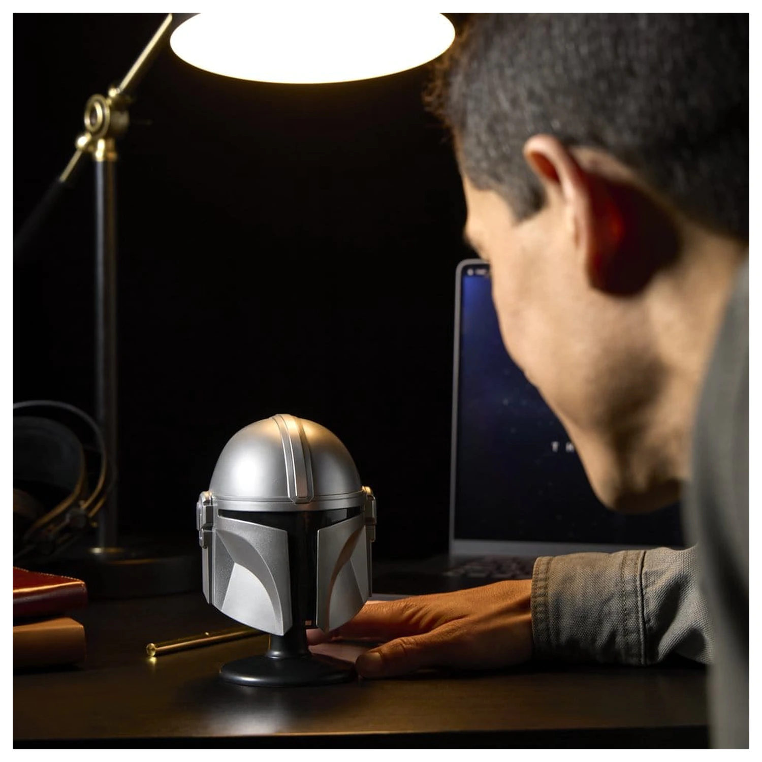 Star Wars: The Mandalorian & Grogu Cască Mini Black Series The Mandalorian poza produsului