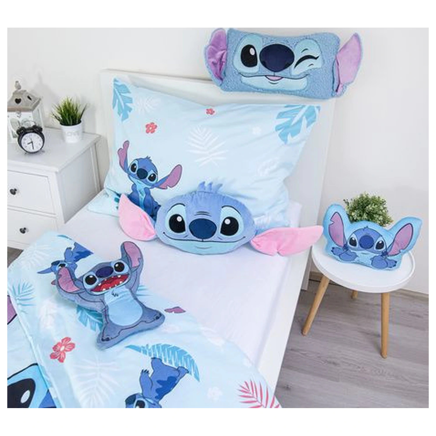 Stitch Blink perna 3D, perna decorativa 27x45 cm poza produsului