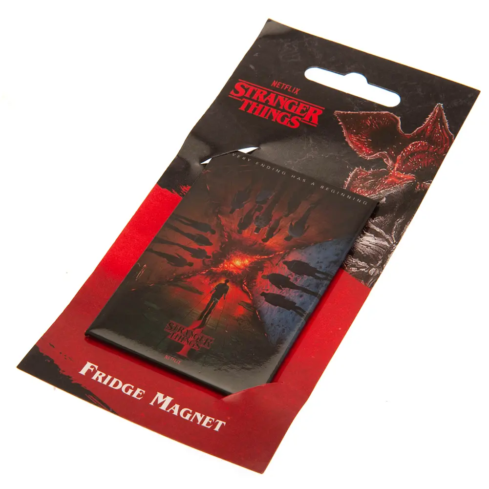 Stranger Things 4 Magnet de frigider Fiecare sfarsit are un inceput poza produsului