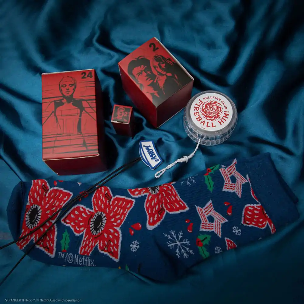 Stranger Things Calendar Advent Deluxe 2024 poza produsului