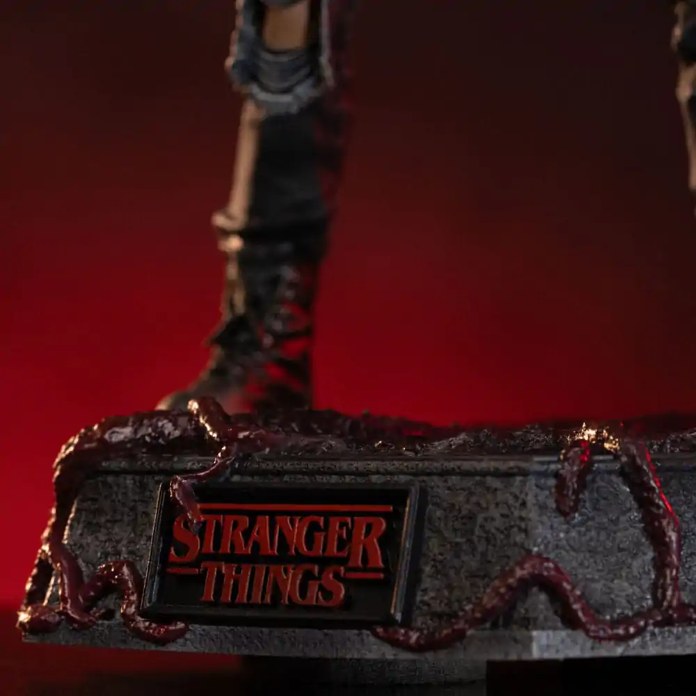 Stranger Things Statuie Deluxe Art Scale 1/10 Eddie Munson 20 cm poza produsului