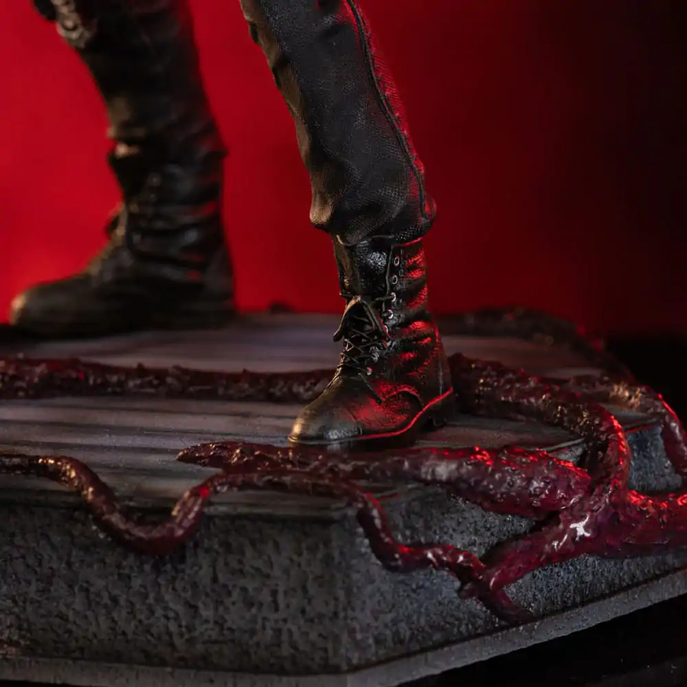 Stranger Things Statuie Deluxe Art Scale 1/10 Eddie Munson 20 cm poza produsului