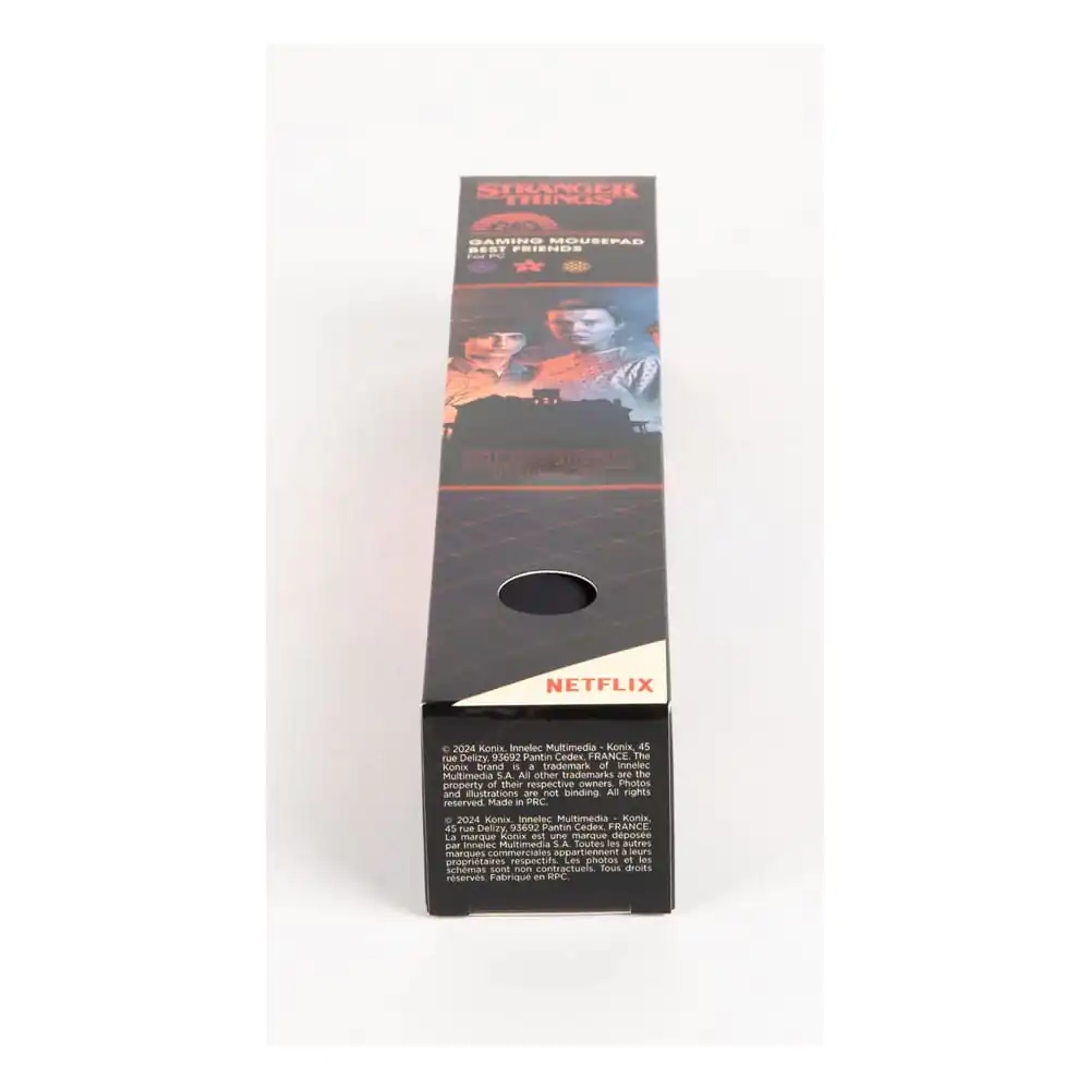 Stranger Things Mousepad Cel Mai Bun Prieteni 27 x 32 cm poza produsului