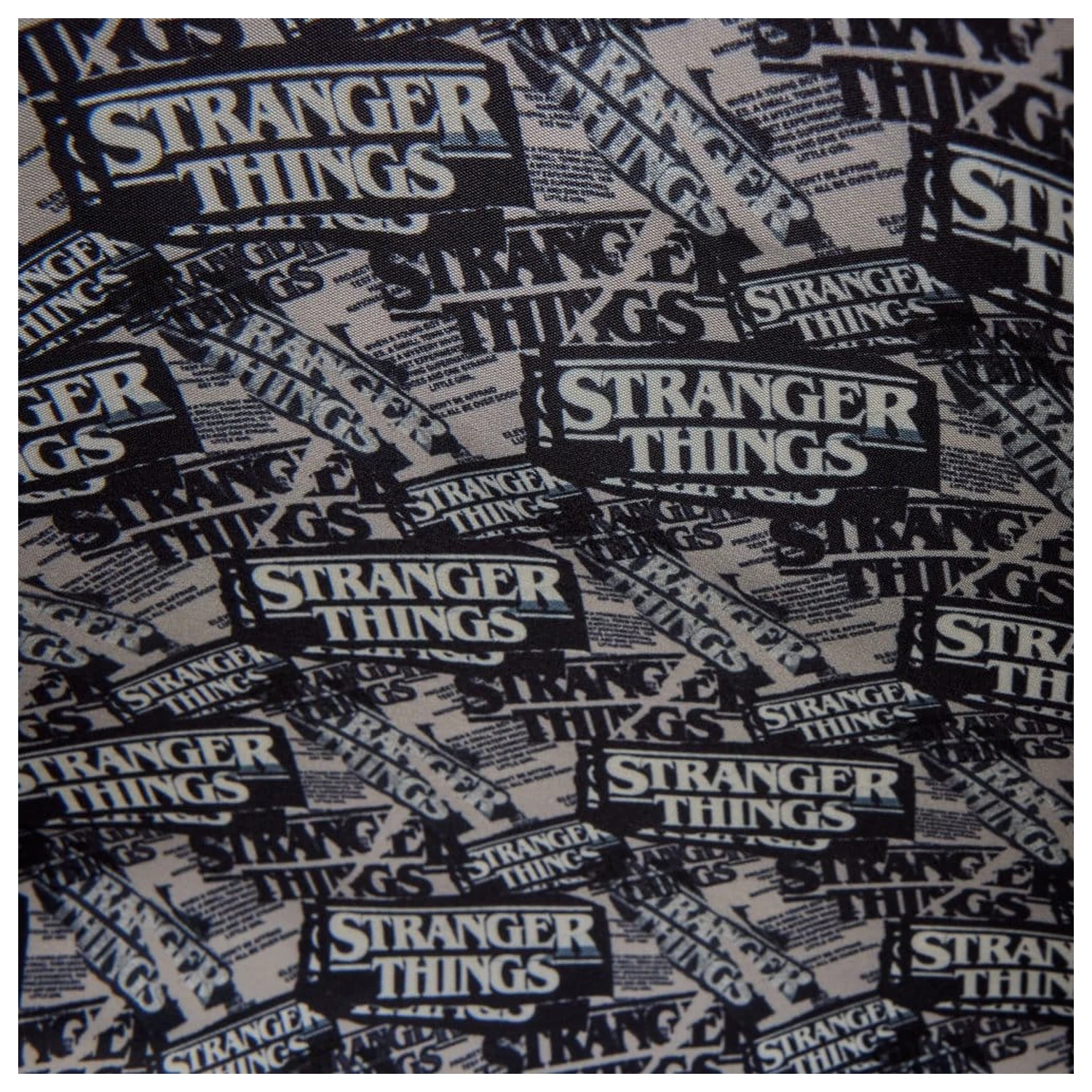 Geanta de umar Stranger Things Crossbody Bag poza produsului