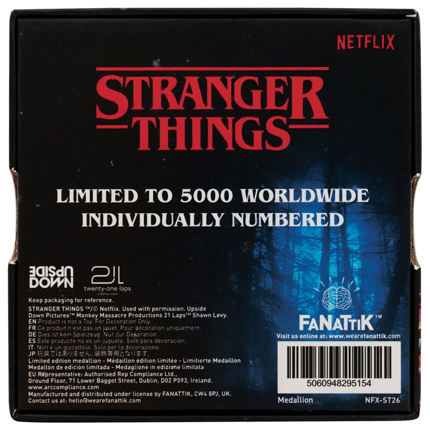 Stranger Things Medallion Hellfire Club Editie Limitata poza produsului