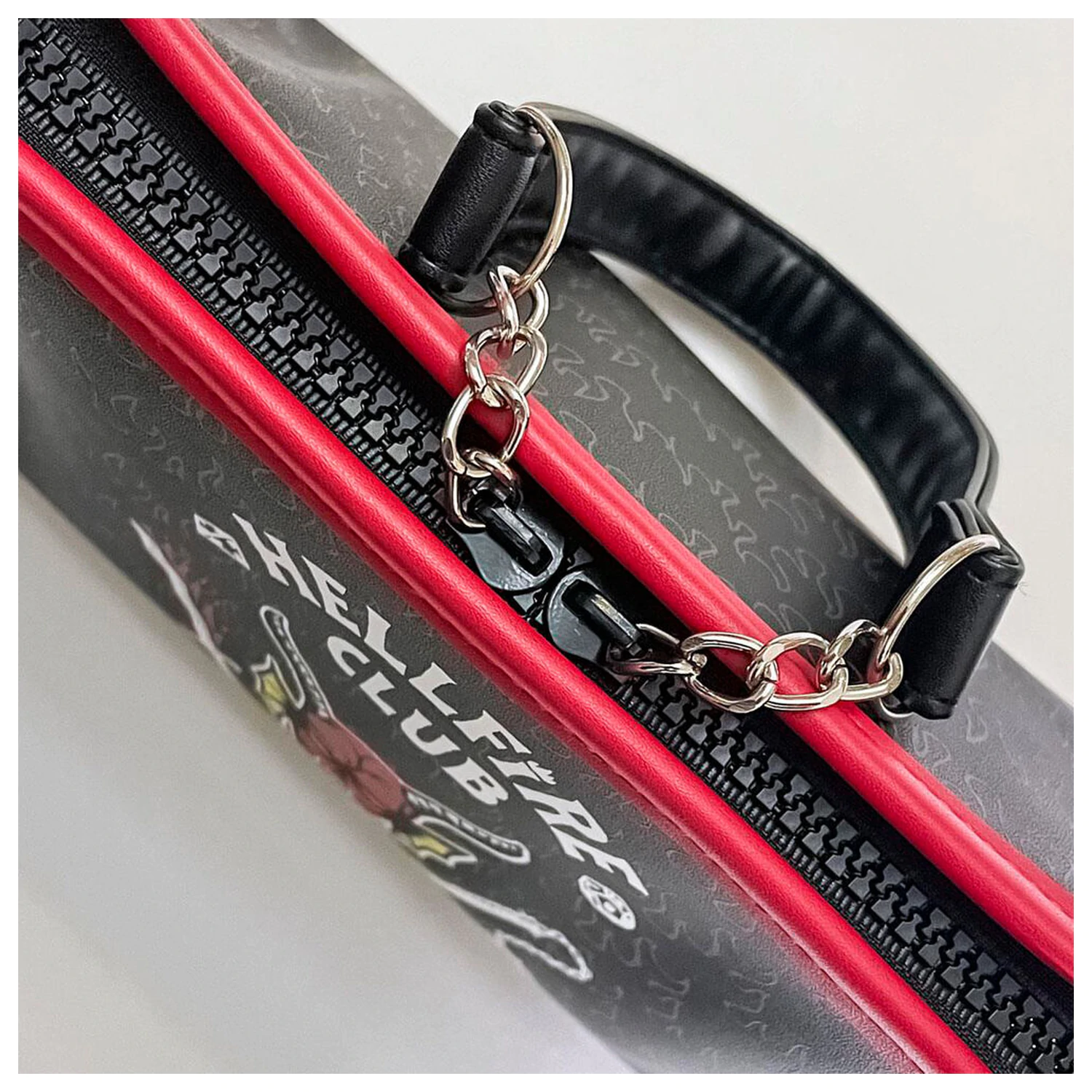 Stranger Things etui de cosmetice poza produsului
