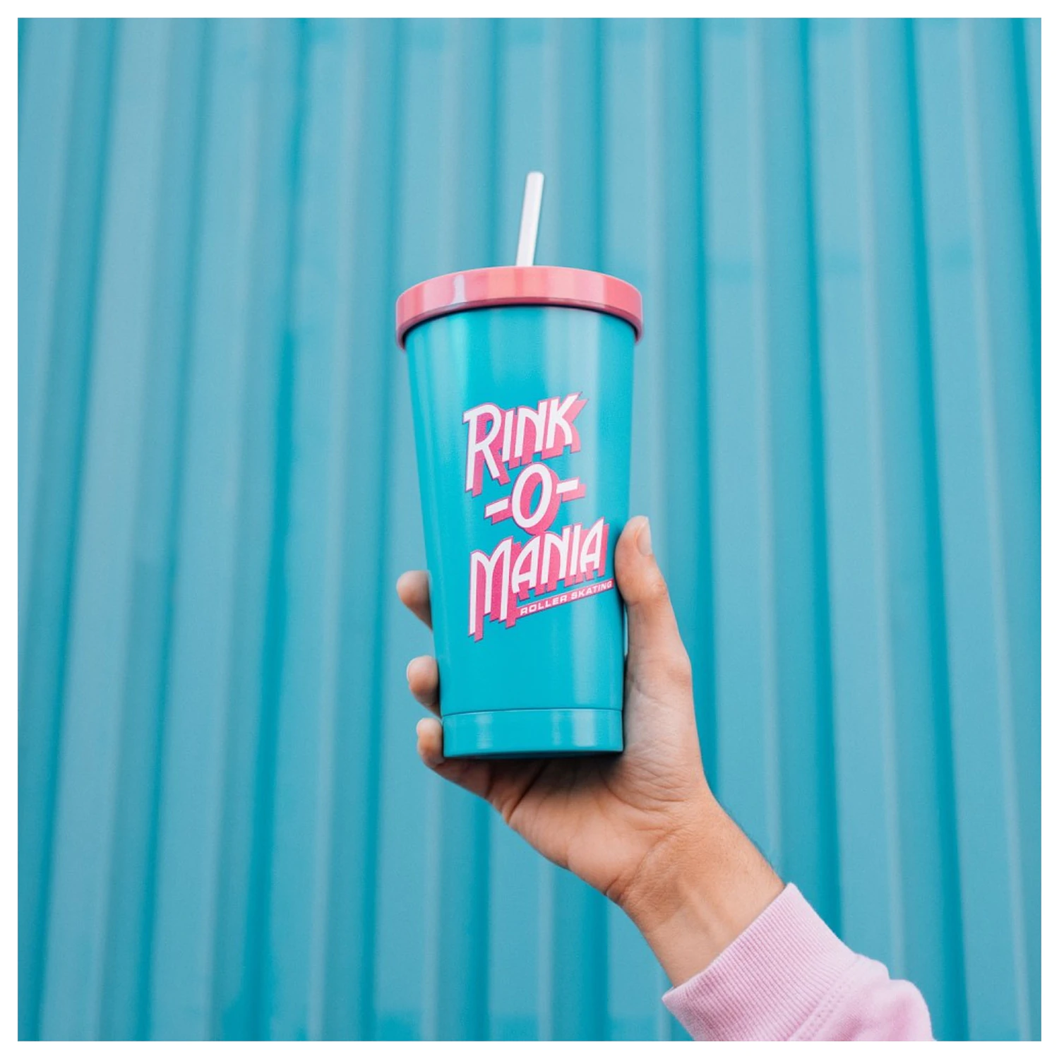 Stranger Things Rink-O-Mania pahar cu pai 550ml poza produsului