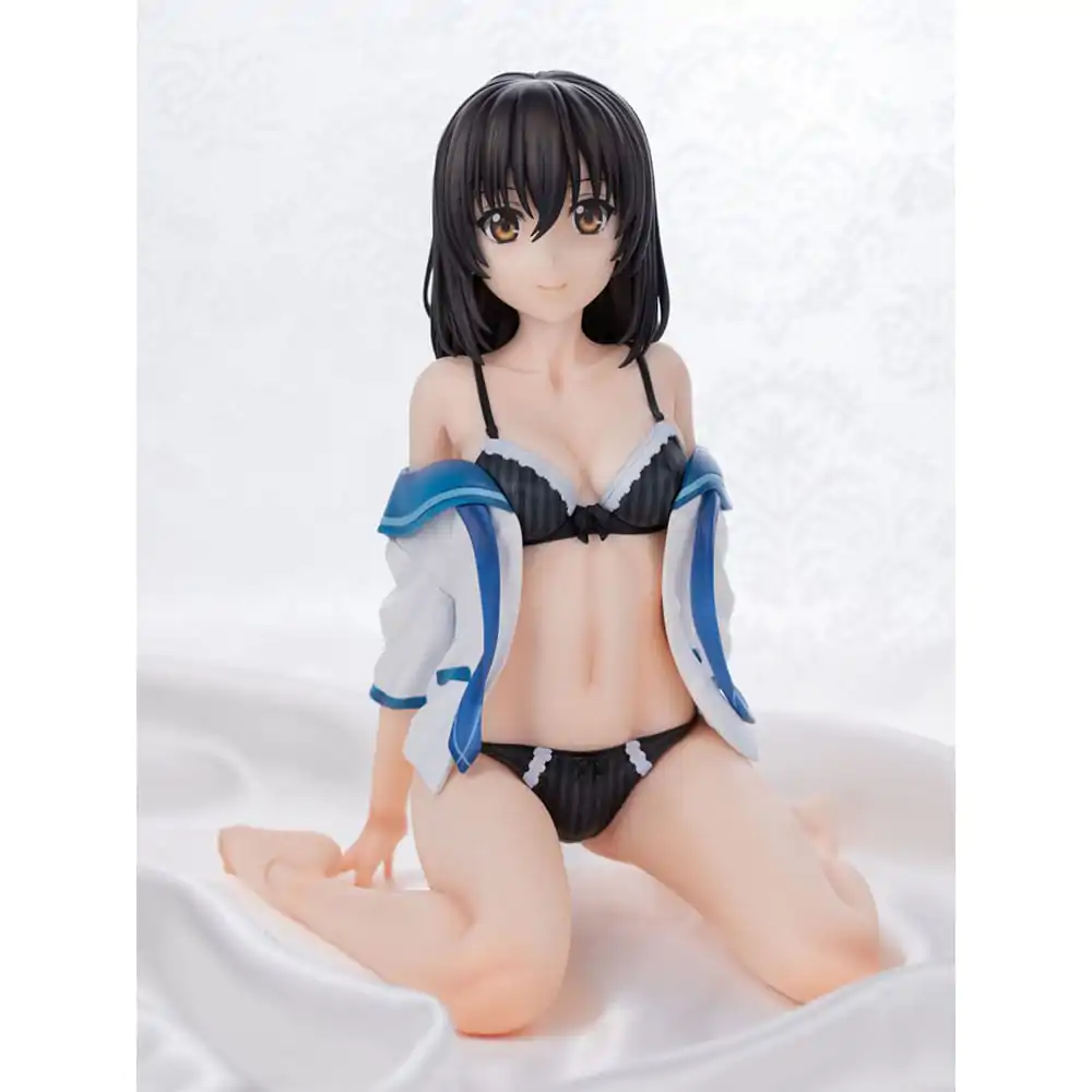 Figurină PVC Strike the Blood Final 1/4 Yukina Himeragi Black Lingerie Ver. 22 cm poza produsului