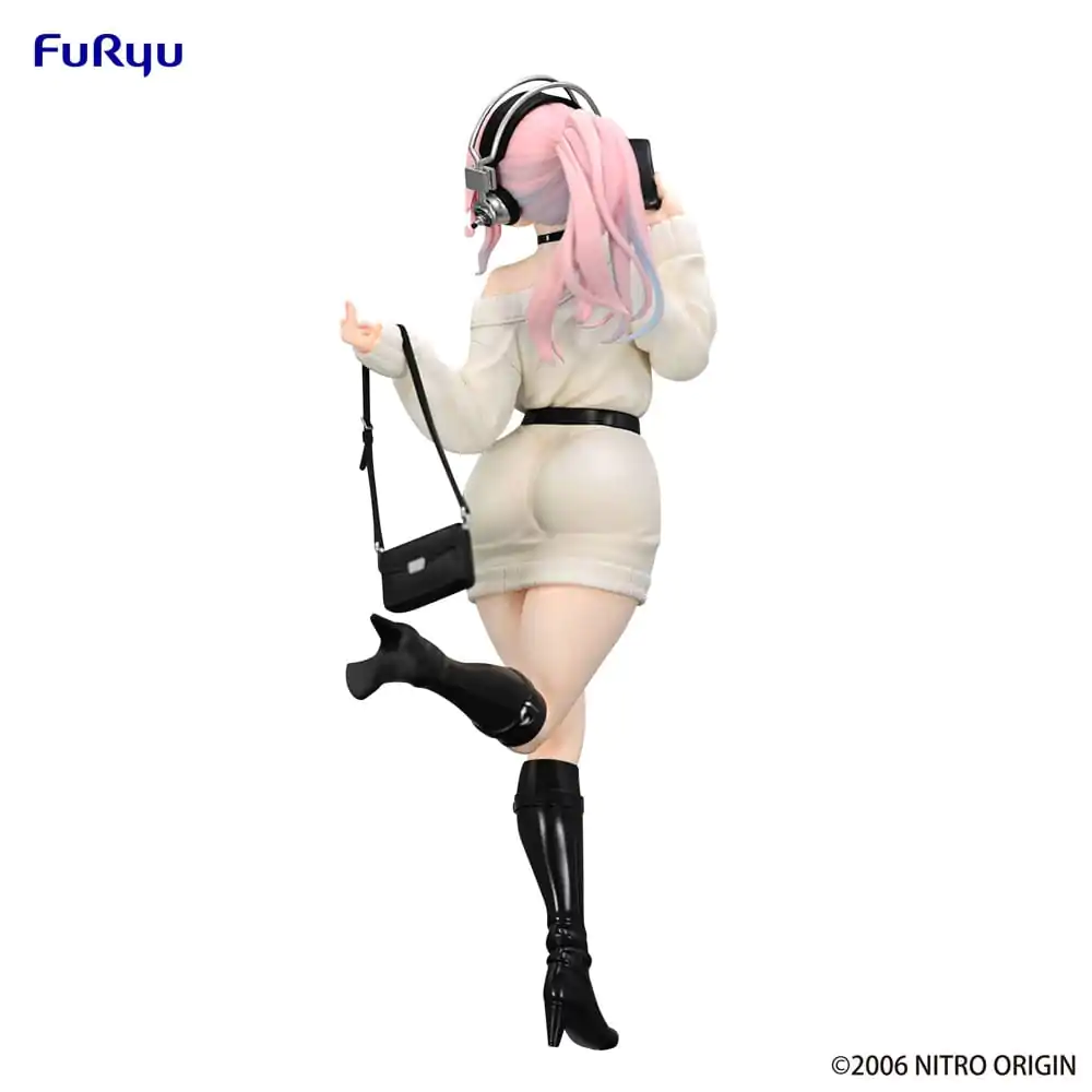 Super Sonico Trio-Try-iT statuie PVC Winter Memory Ver. 21 cm poza produsului