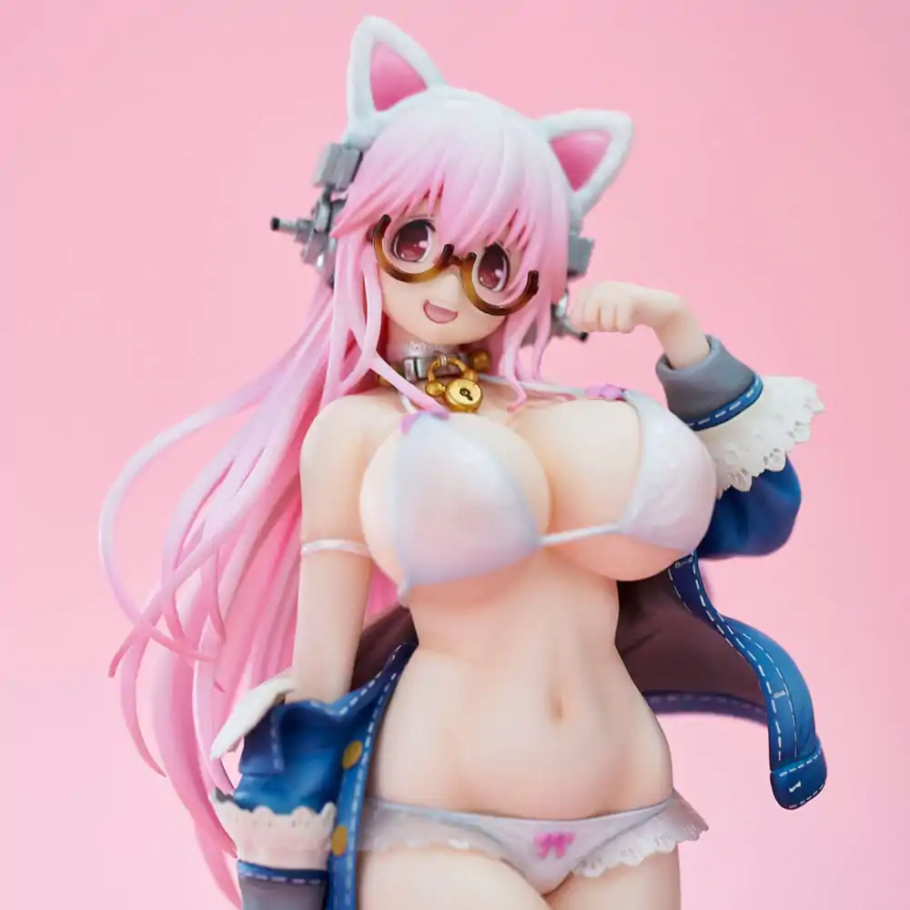 Super Sonico Statuie PVC Super Sonico White Cat Ver. 27 cm poza produsului