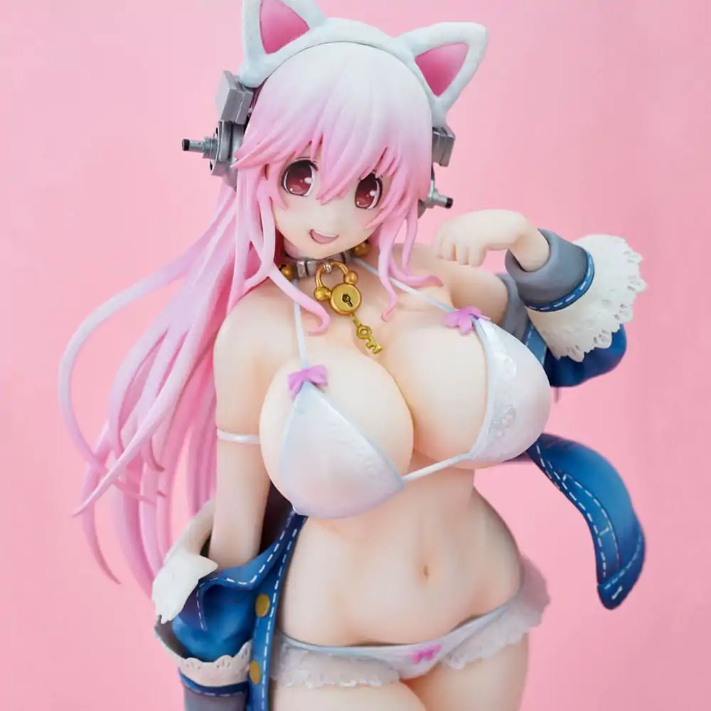Super Sonico Statuie PVC Super Sonico White Cat Ver. 27 cm poza produsului