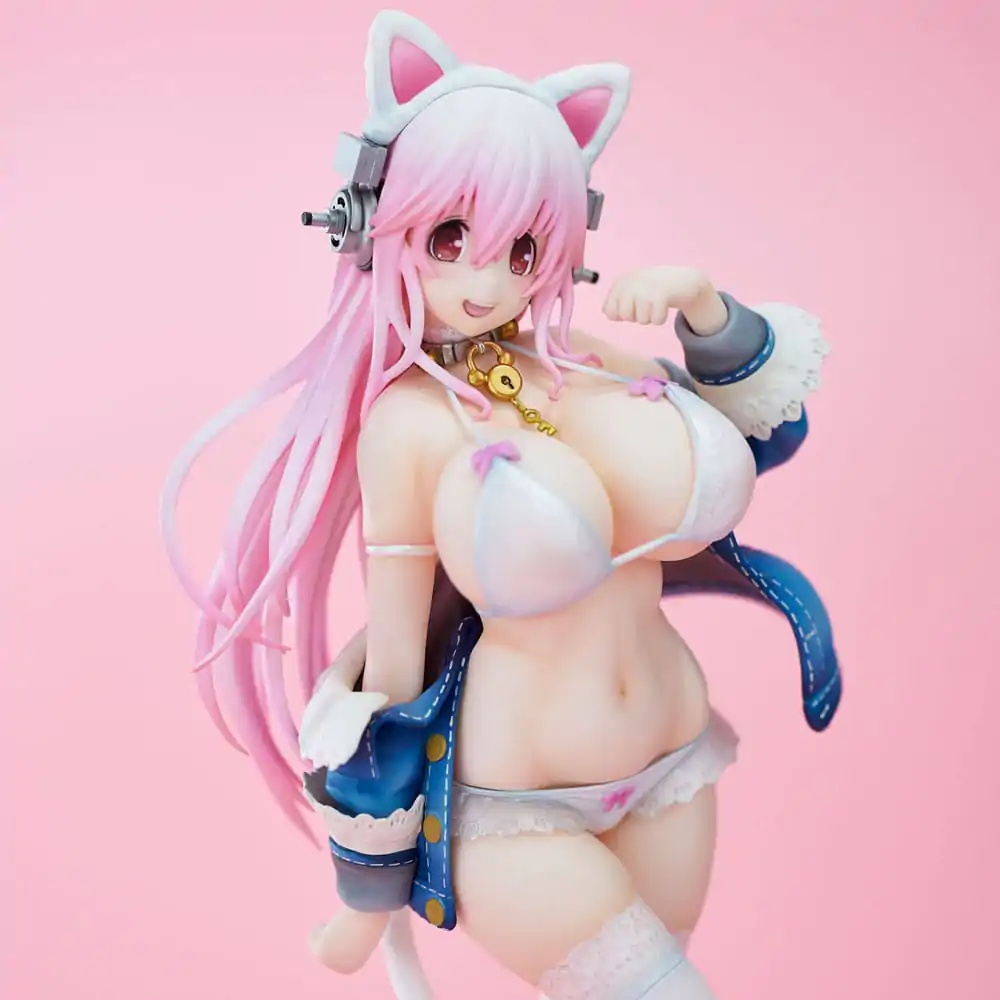 Super Sonico Statuie PVC Super Sonico White Cat Ver. 27 cm poza produsului