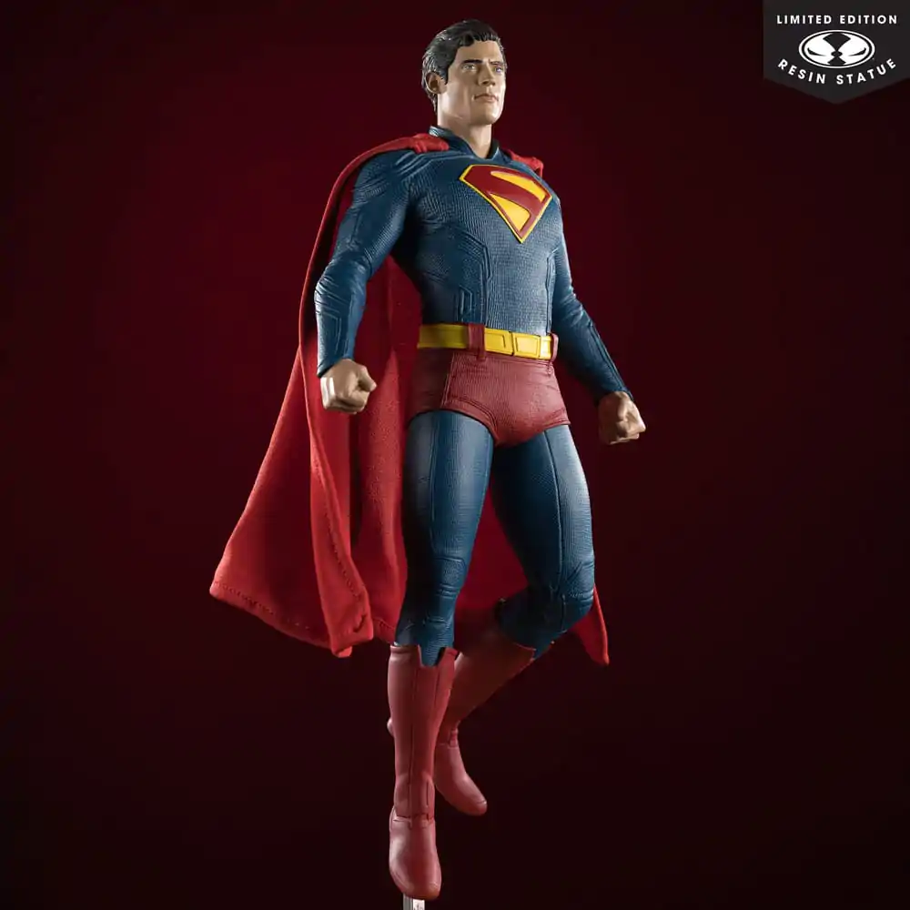 Superman (2025) DC Direct 1/6 Statuie Superman 35 cm poza produsului