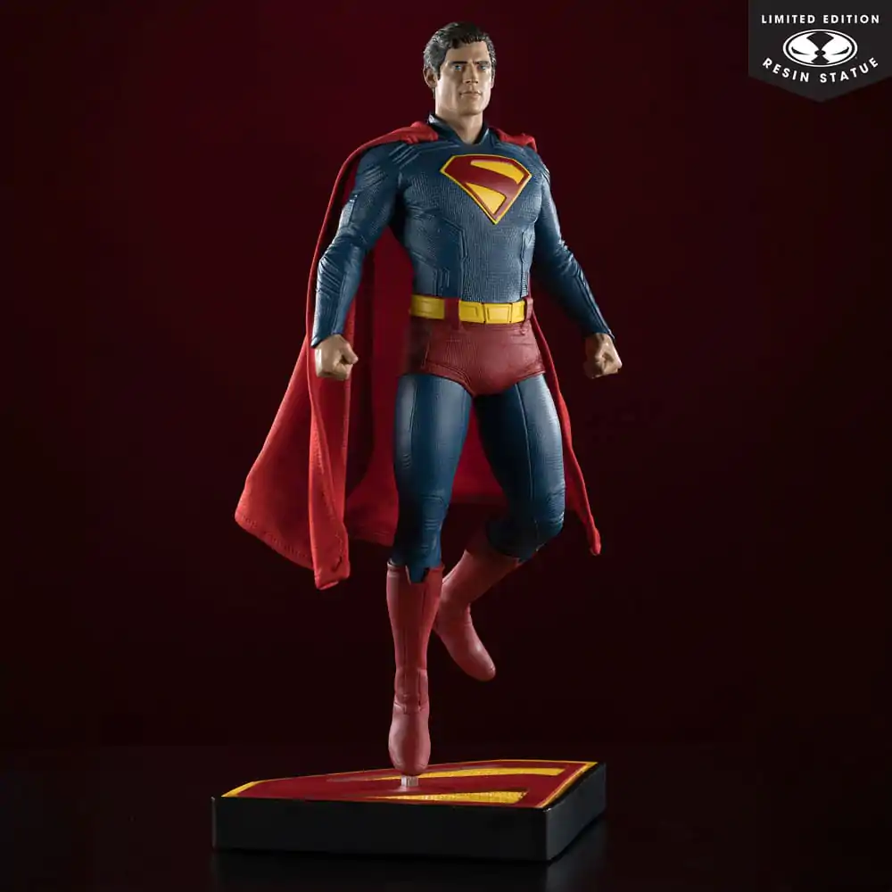 Superman (2025) DC Direct 1/6 Statuie Superman 35 cm poza produsului