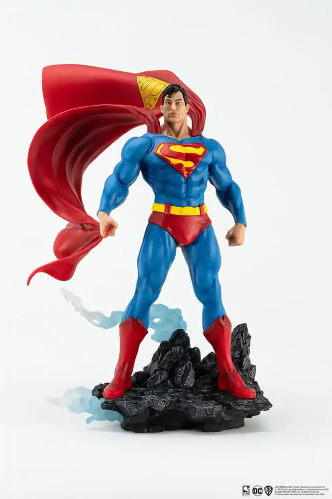 Statuie PVC Superman PX 1/8 Superman Versiunea Clasic 30 cm poza produsului