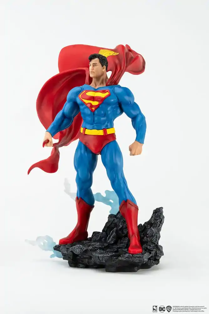 Statuie PVC Superman PX 1/8 Superman Versiunea Clasic 30 cm poza produsului